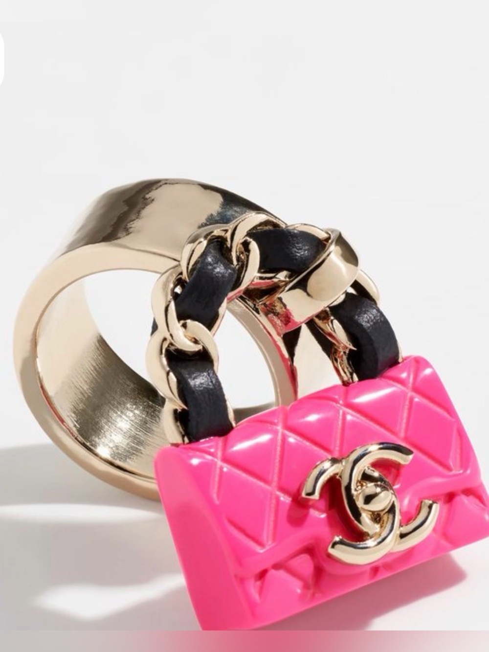 đ CC mini purse charm ring đ Size 6